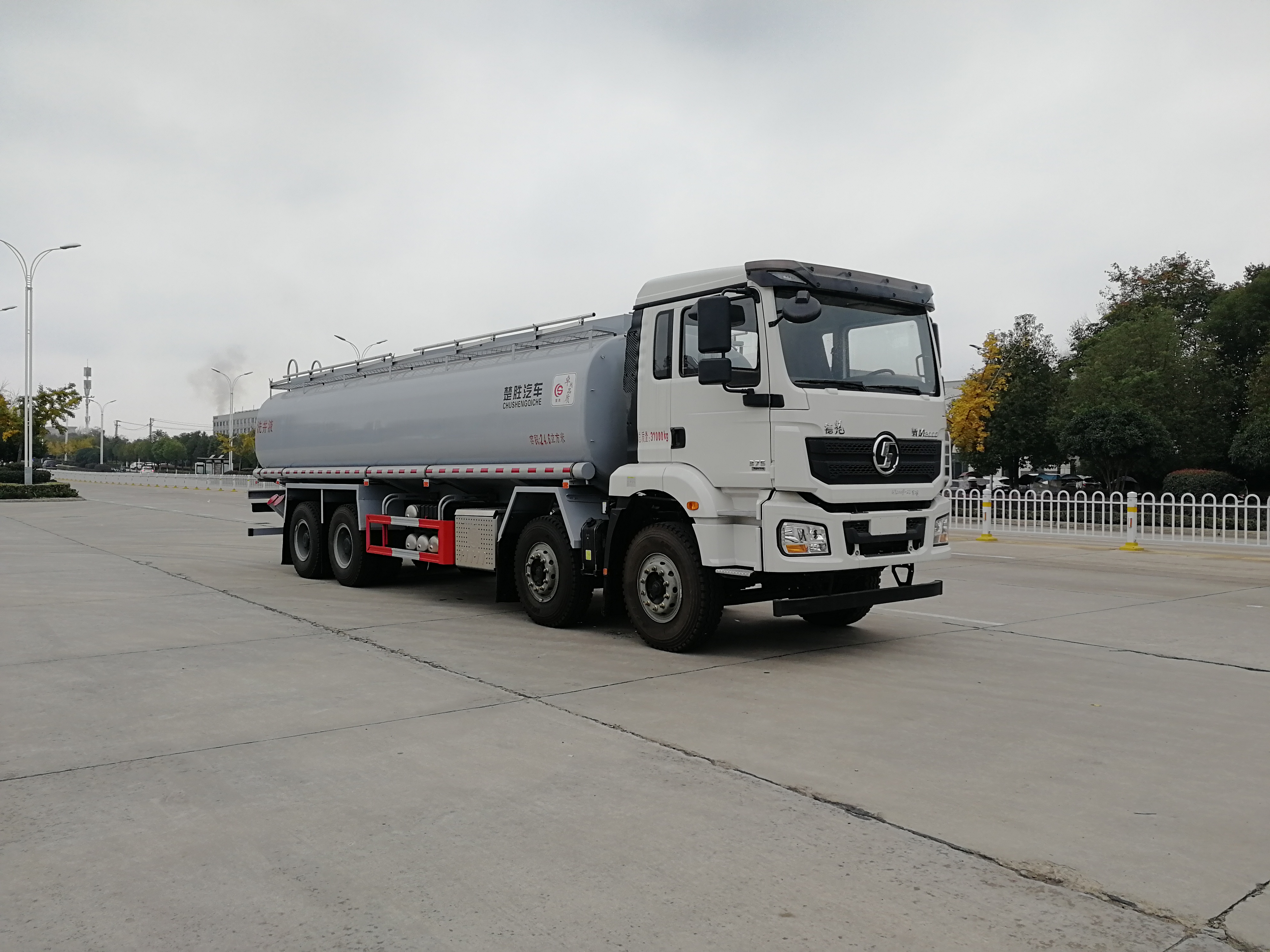 供液車(chē)，供液車(chē)廠家，專(zhuān)用車(chē)廠家，楚勝集團(tuán)