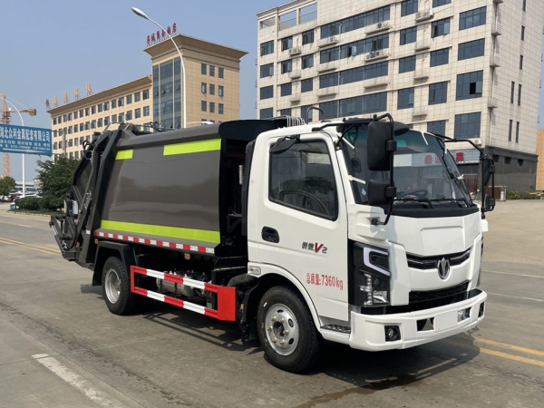 壓縮垃圾車，垃圾車，垃圾車廠家，楚勝集團(tuán)